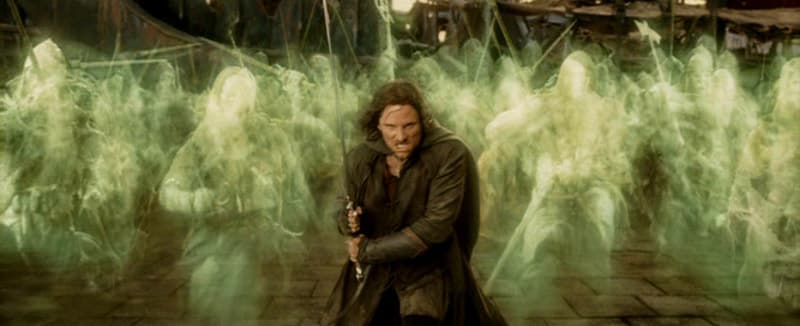 Aragorn and the Army of the Dead defending Pelargir in Lord of the Rings