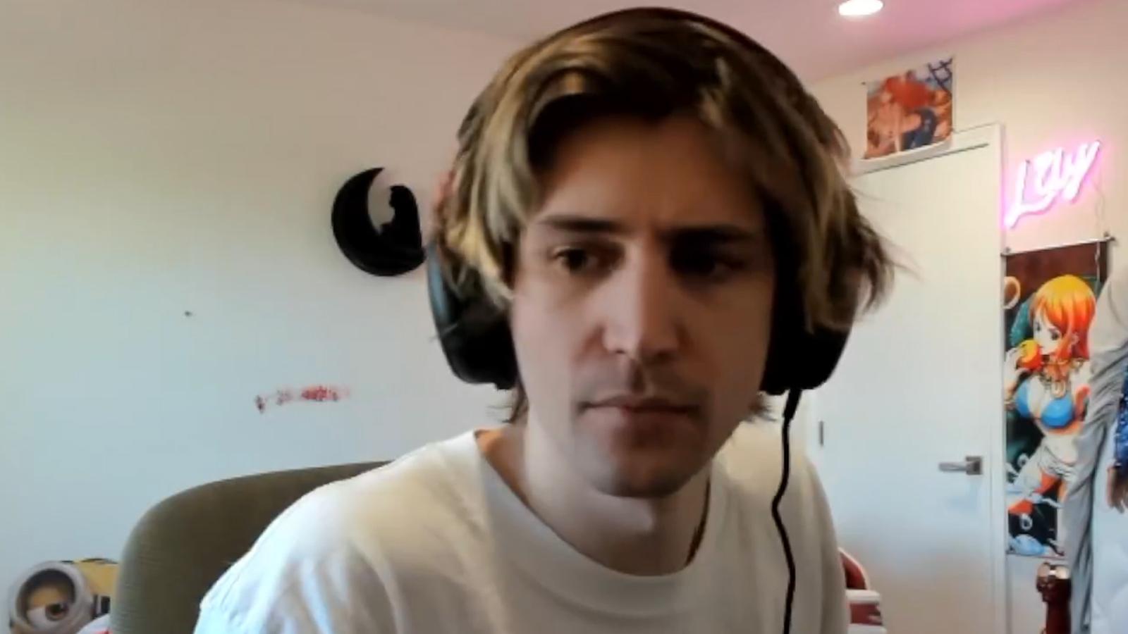 xqc staring at camera on twitch stream