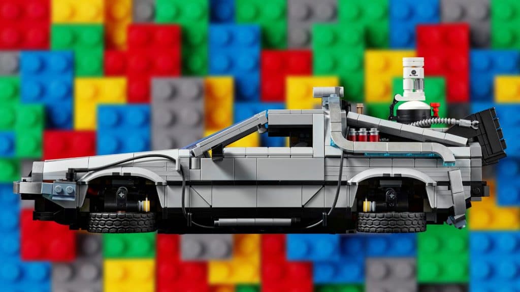 Back to the Future time machine Lego Set