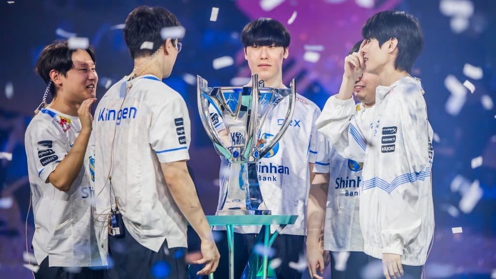 DRX lifting Summoner's Cup at Worlds 2022
