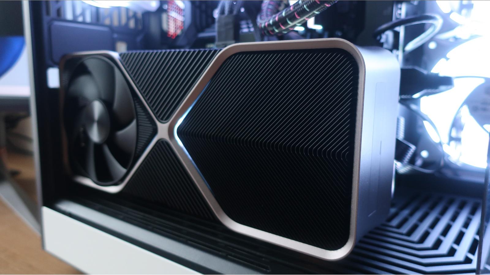 RTX 4080 Founders Edition Design