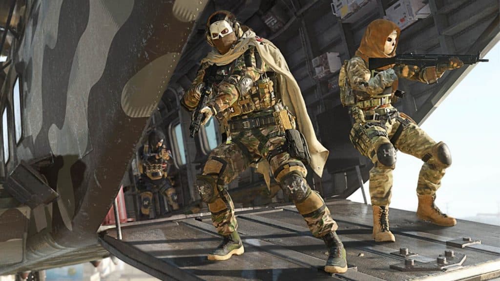 Warzone 2 Operators in a helicopter