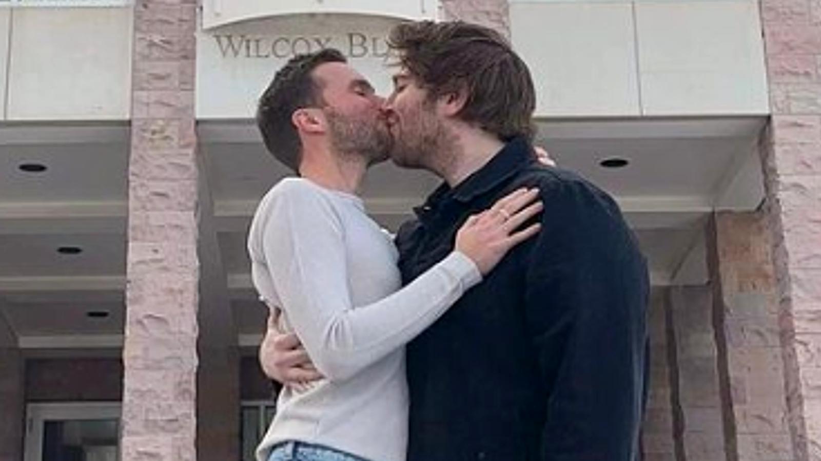 Shane Dawson and Ryland Adams kissing