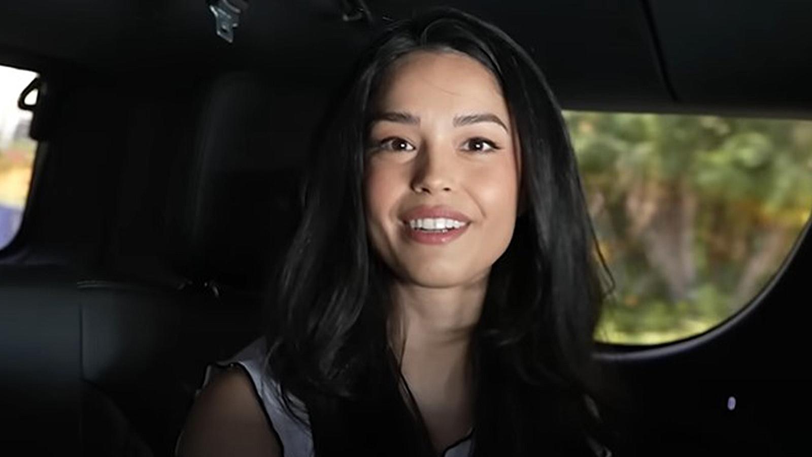 Valkyrae offers to pay for fans therapy amid continued harassment