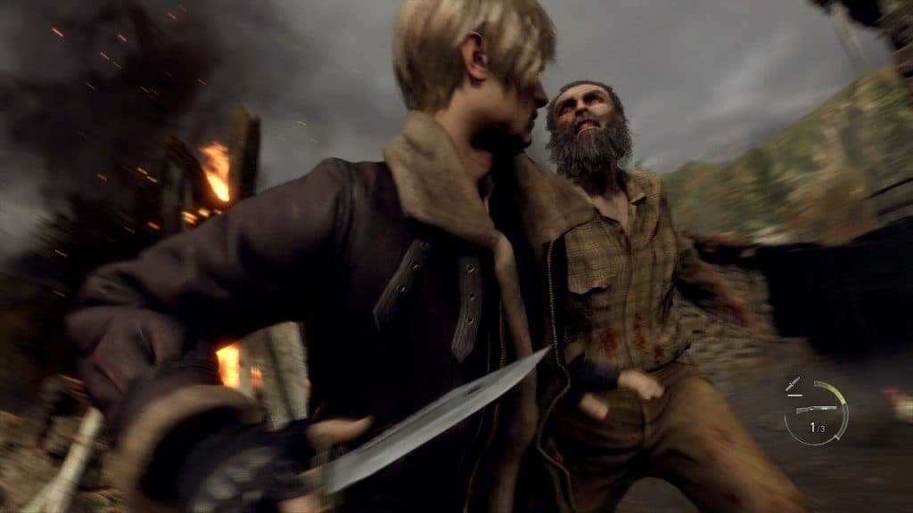 leon attacking enemy in resident evil 4 remake