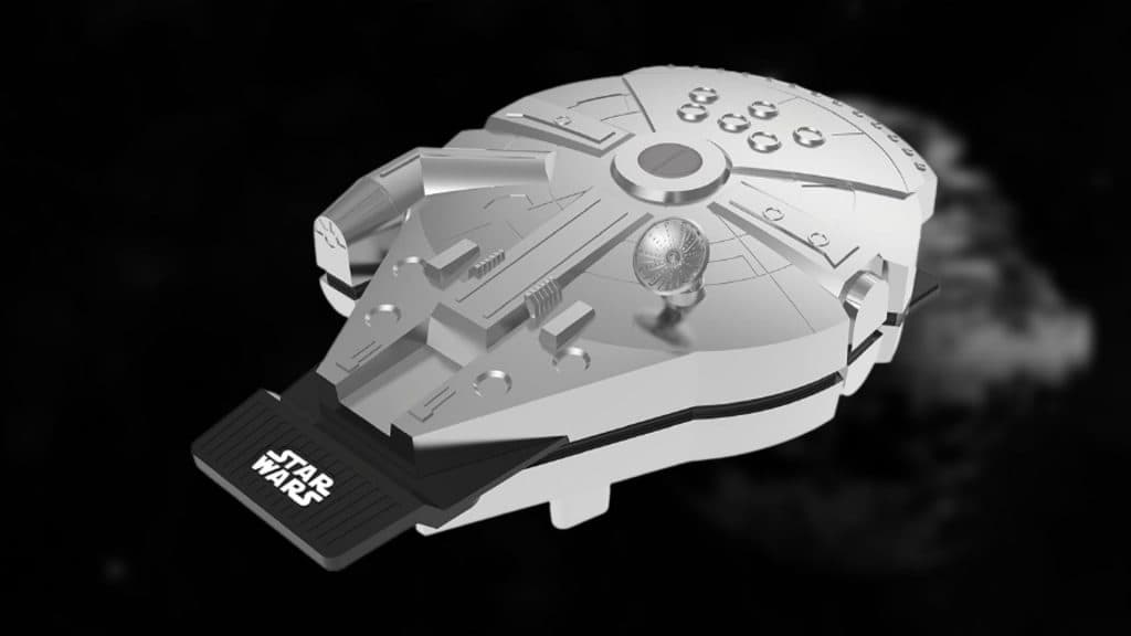 Star Wars Deluxe Millennium Falcon Waffle Maker closed
