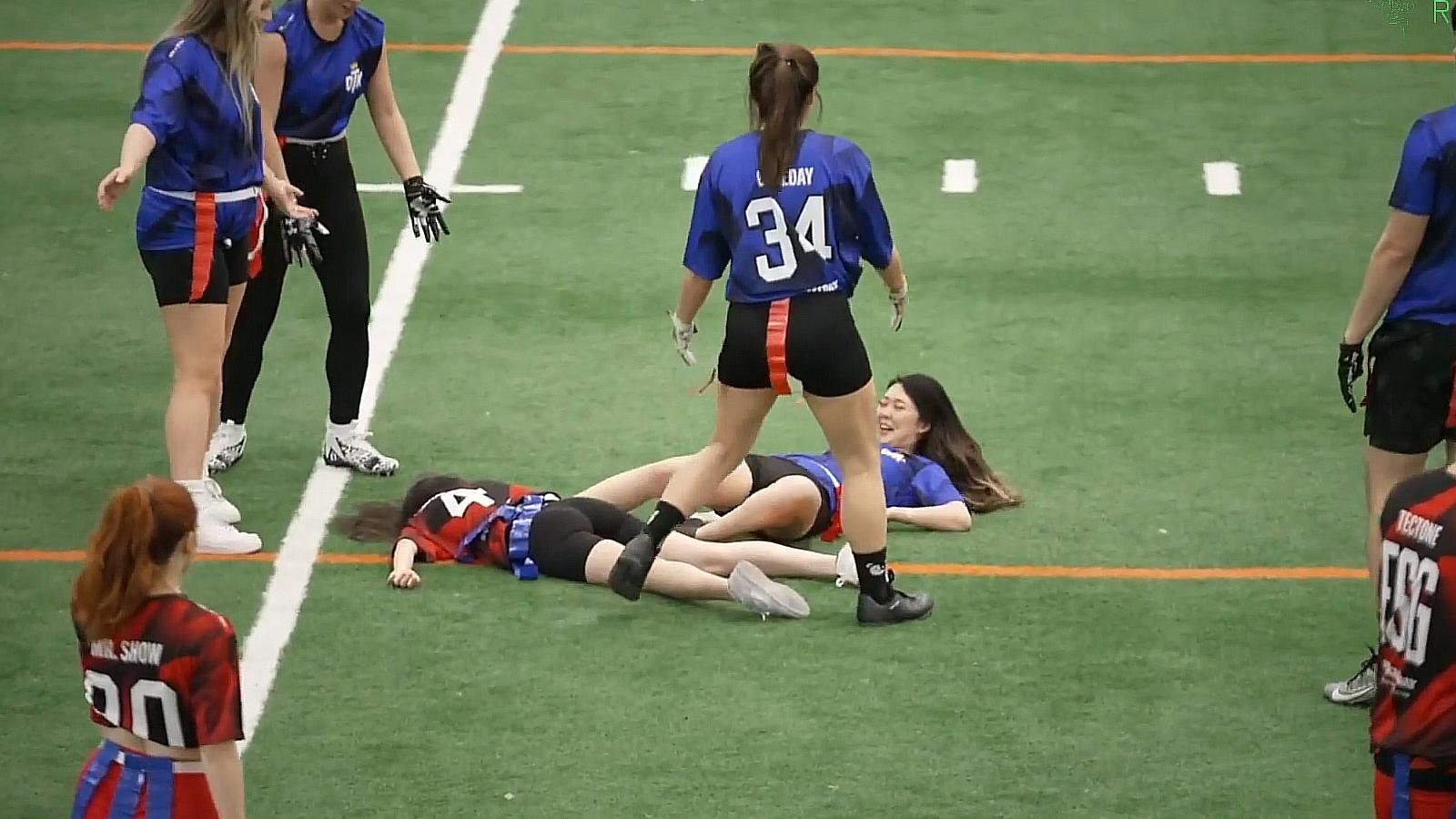 ExtraEmily and Emiru on the ground during OTK's game day