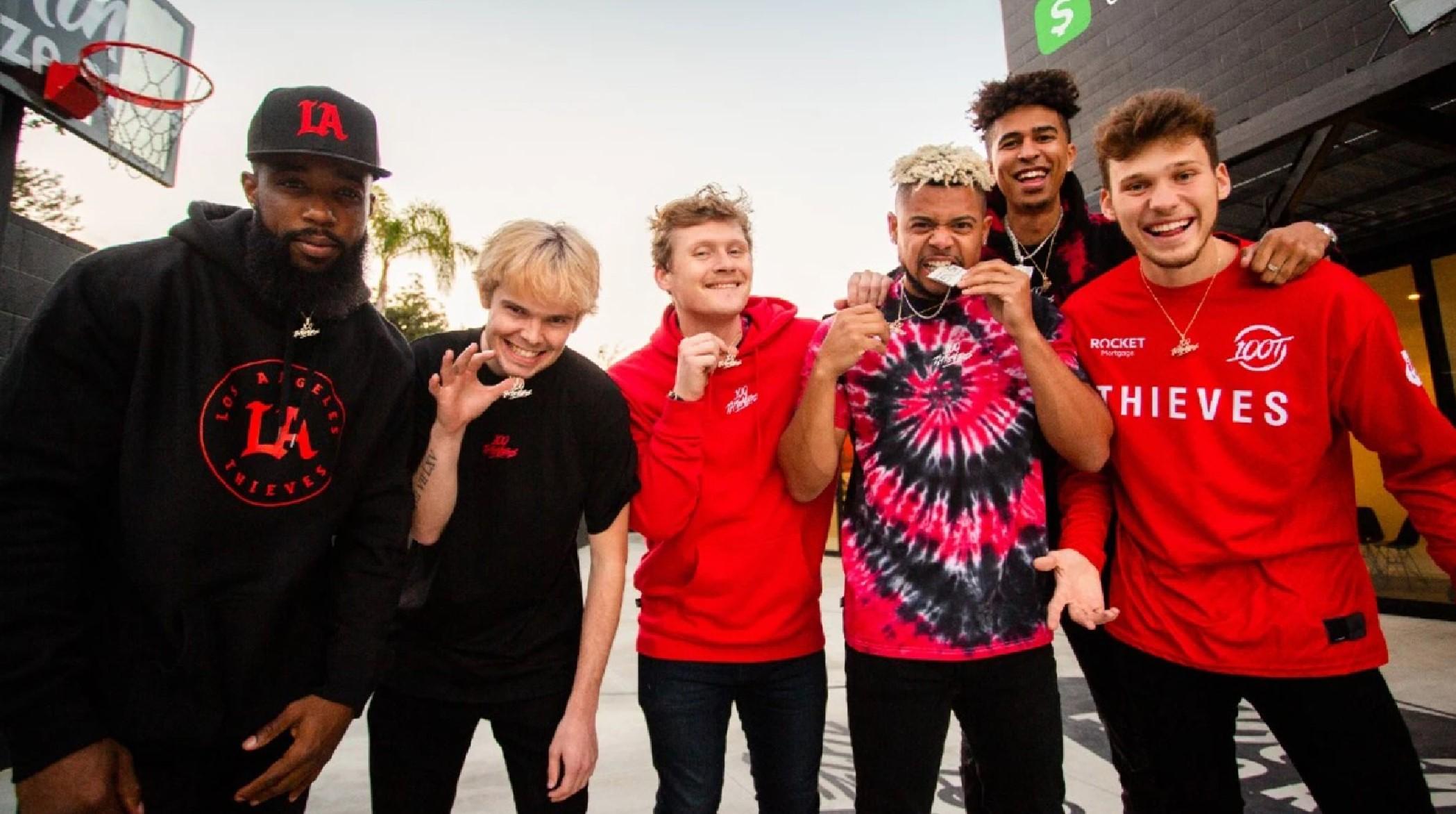 2HYPE group in 100 Thieves