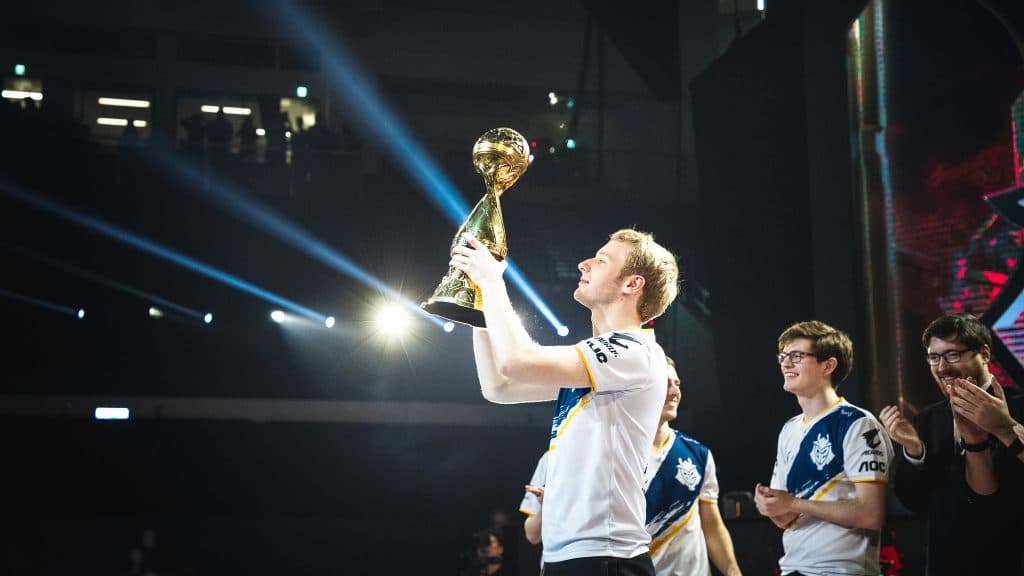 G2 player Jankos lifts the MSI Championship trophy