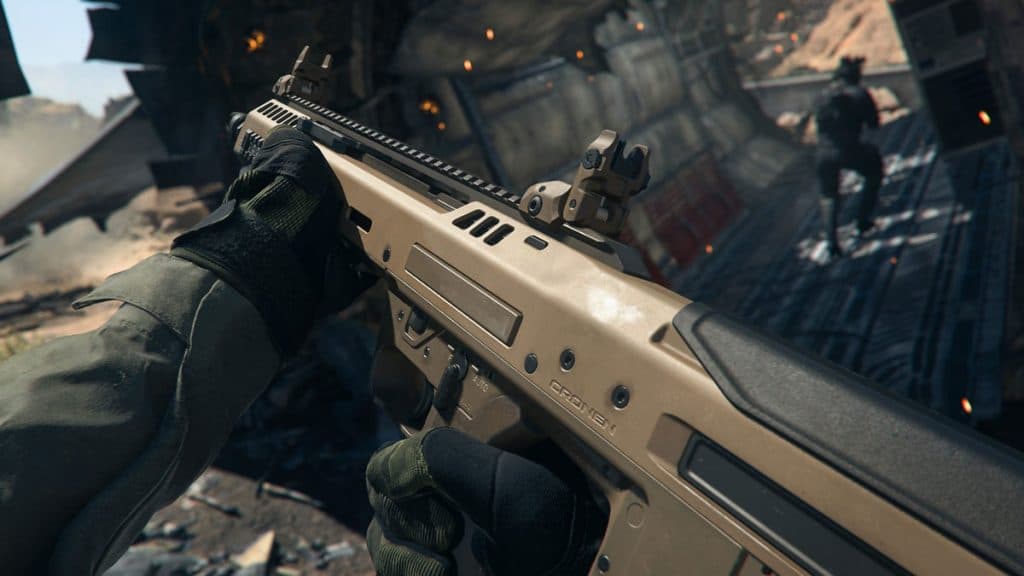 Cronen Squall inspect animation in Call of Duty: Modern Warfare 2