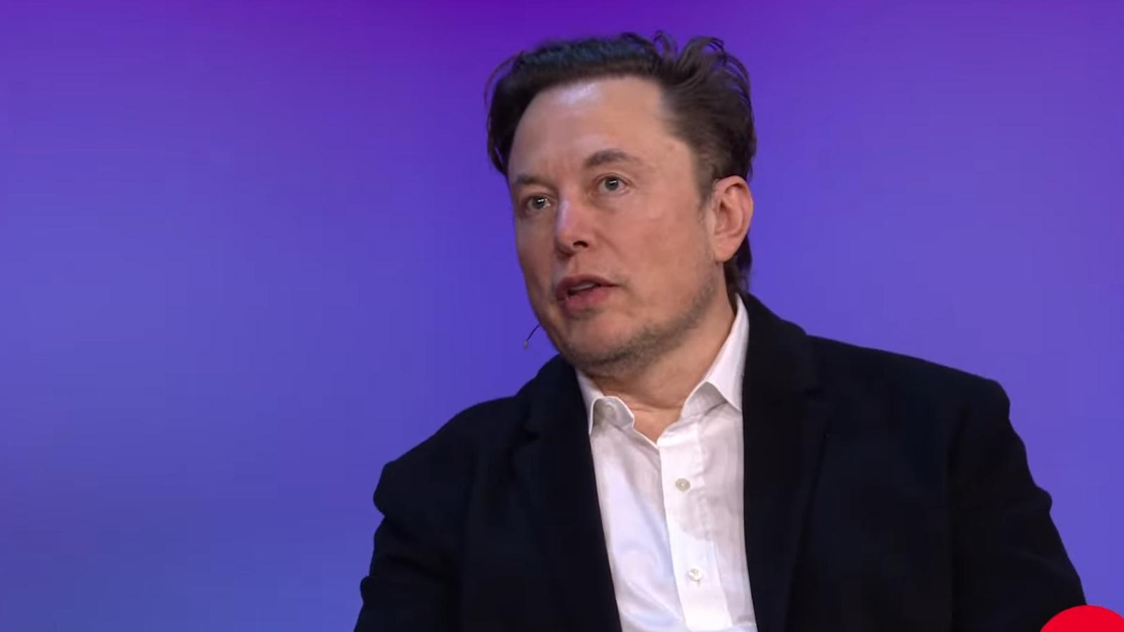 elon musk looking left during ted talk