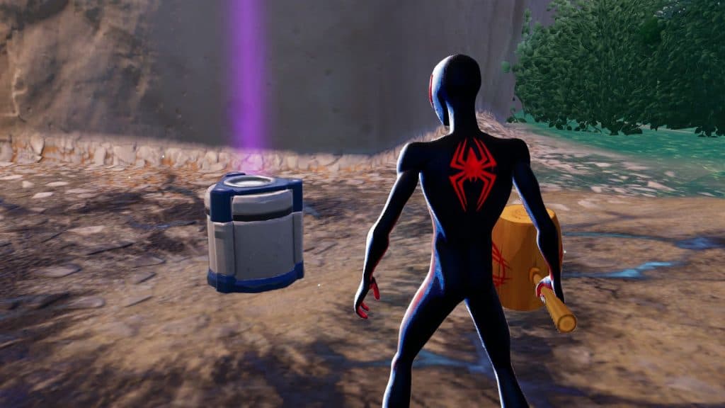 Miles Morales opening a Combat Cache