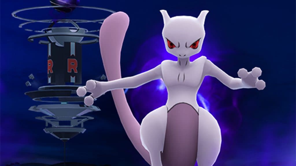 Un giocatore di Pokemon Go “si flette” a caccia di Shadow Raid Mewtwo