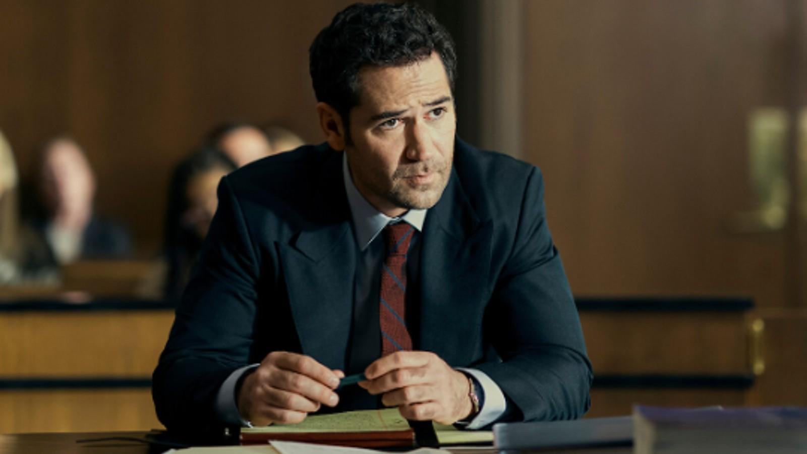 Manuel Garcia-Rulfo as Mickey Haller in The Lincoln Lawyer