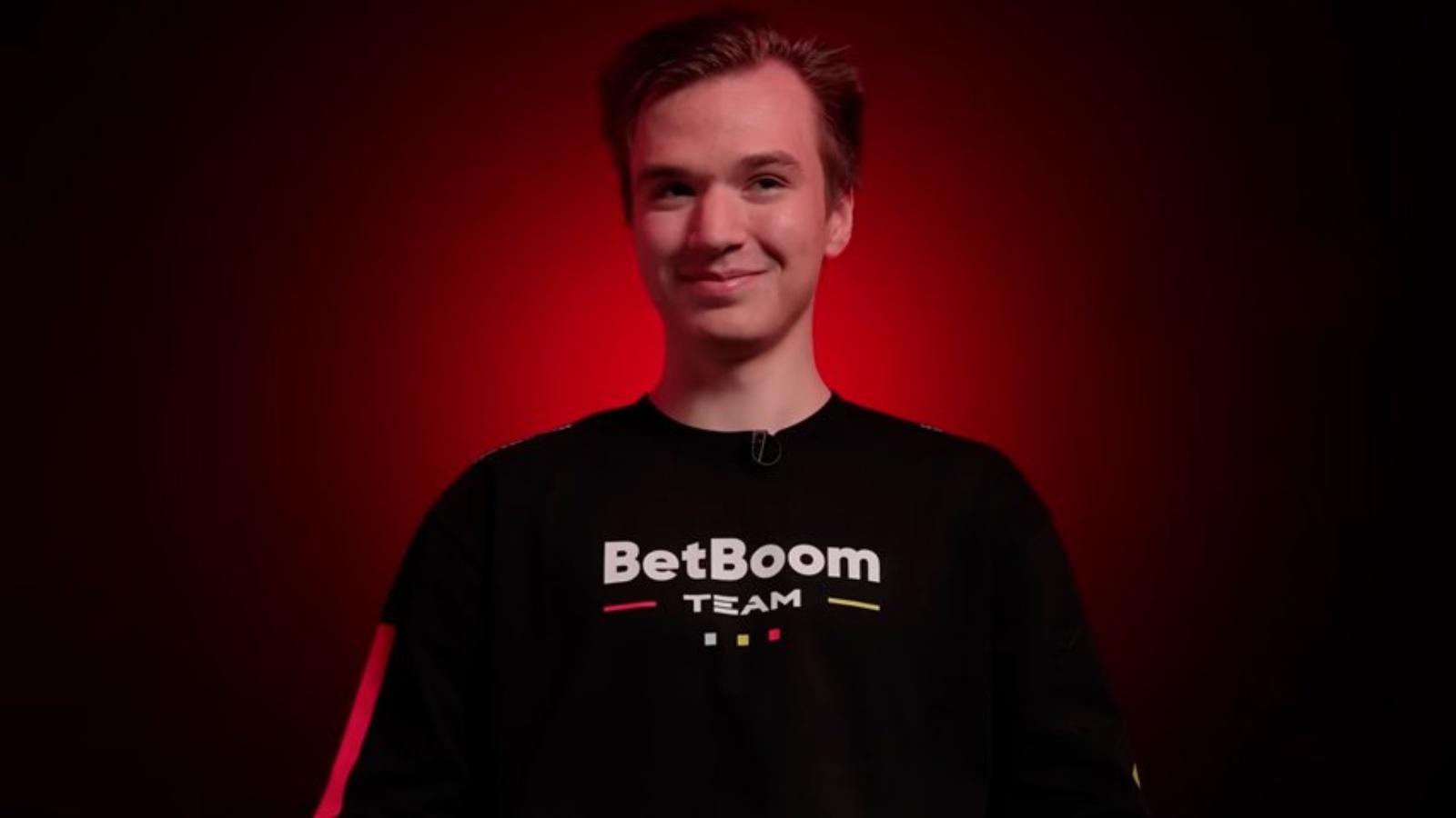 BetBoom player disqualified from Dota 2 Bali Major after watching Twitch  stream during match - Dexerto