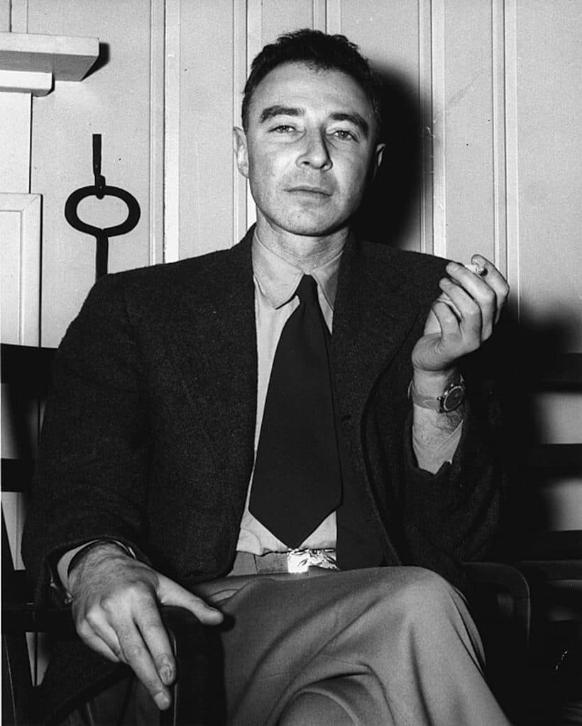 An image of J. Robert Oppenheimer in 1946