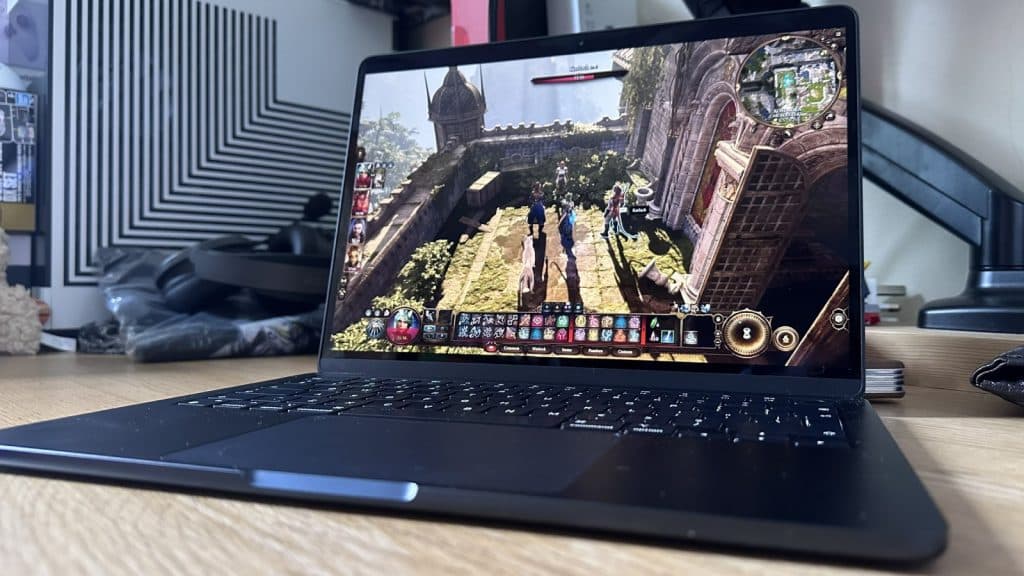 Baldur's Gate 3 on a MacBook via GeForce Now