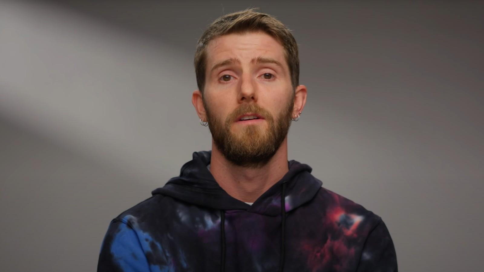 Linus Sebastian in an apology video