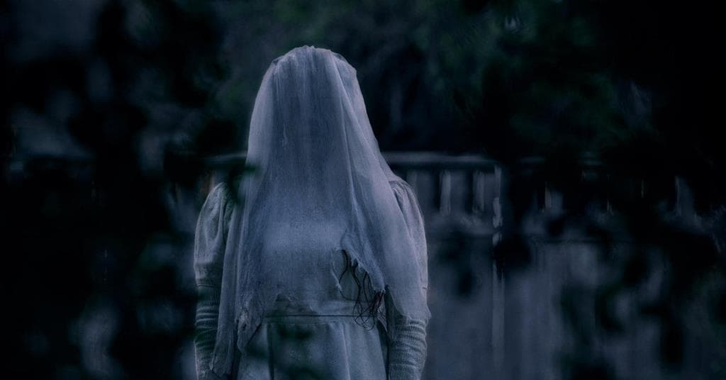 The Weeping Woman in The Cure of La Llorona