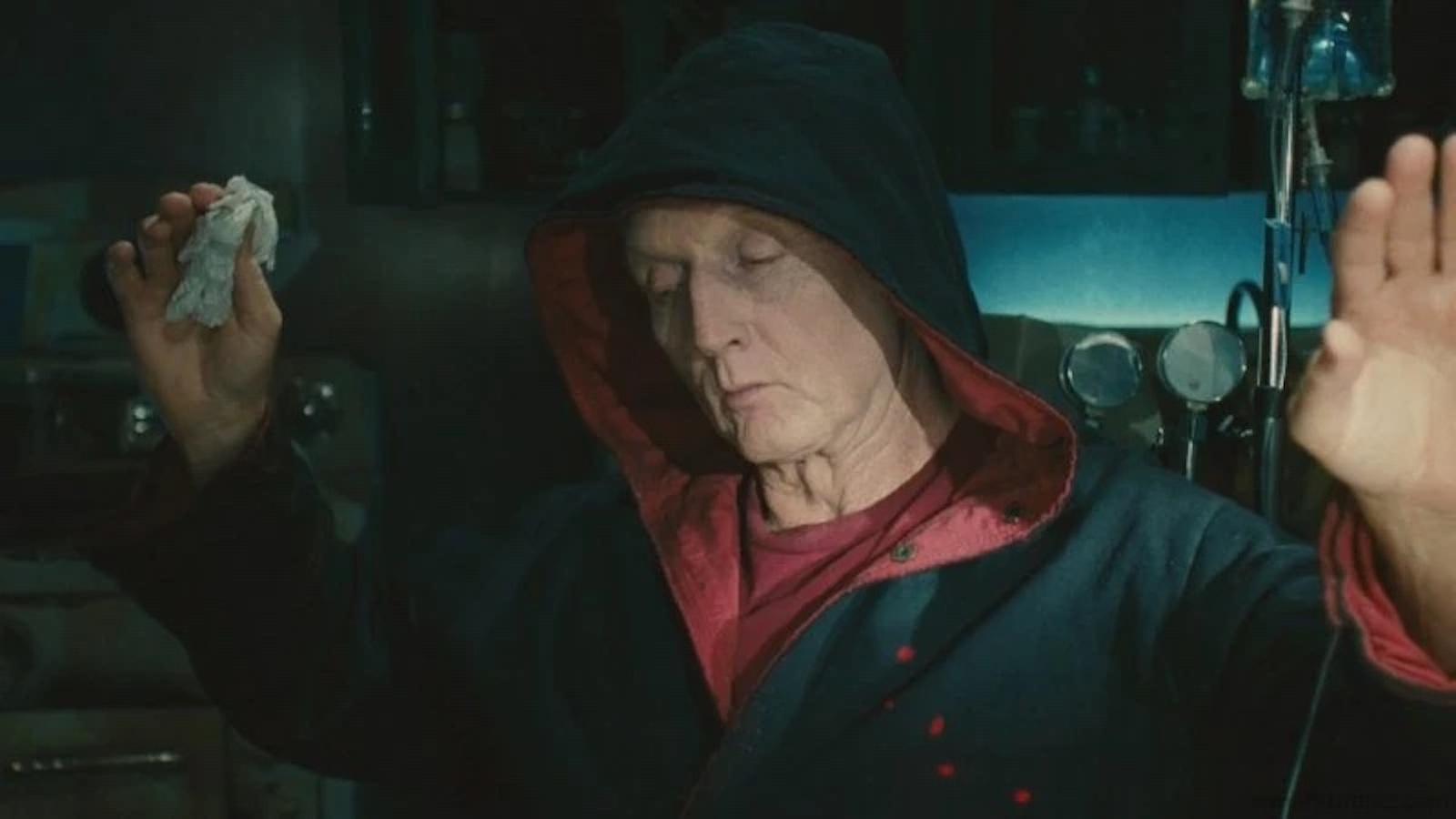 Tobin Bell as John Kramer in Saw II