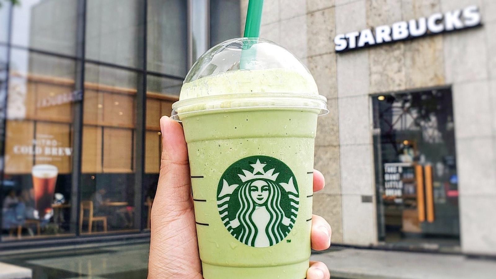 Green Starbucks drink