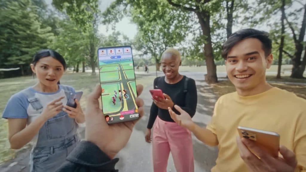 Party Play mode group in Pokemon Go with phones
