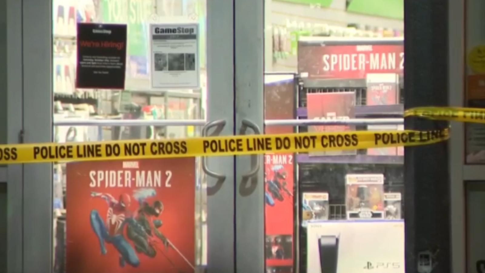 GameStop employee charged after fatally shooting customer stealing ...
