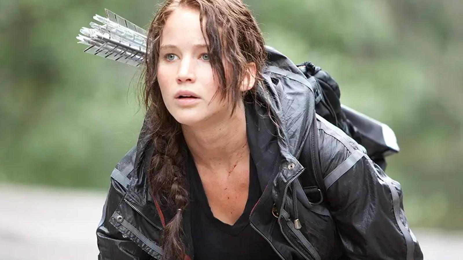 Jennifer Lawrence as Katinss Everdeen competing in The Hunger Games.