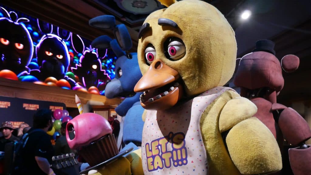 Chica's animatronic as seen in the Five Nights at Freddy's film.