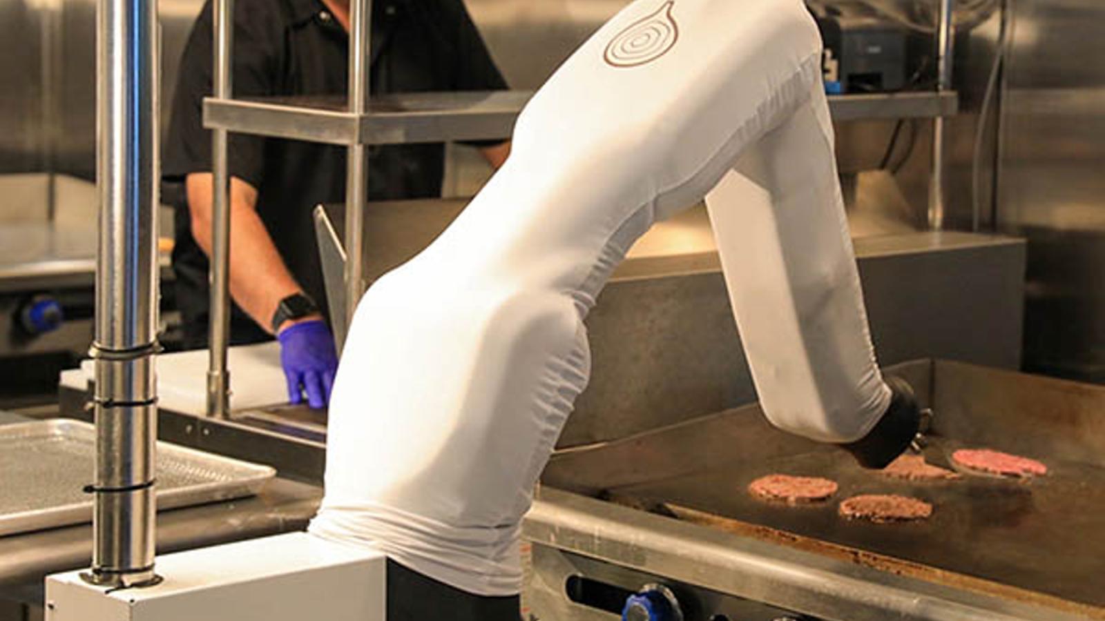 Photo of Flippy 2, the robot behind White Castle's most popular dishes