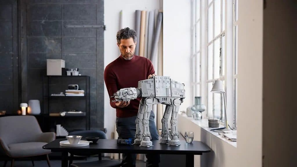 The AT-AT UCS Walker Lego set (Ultimate Collector's Series story)