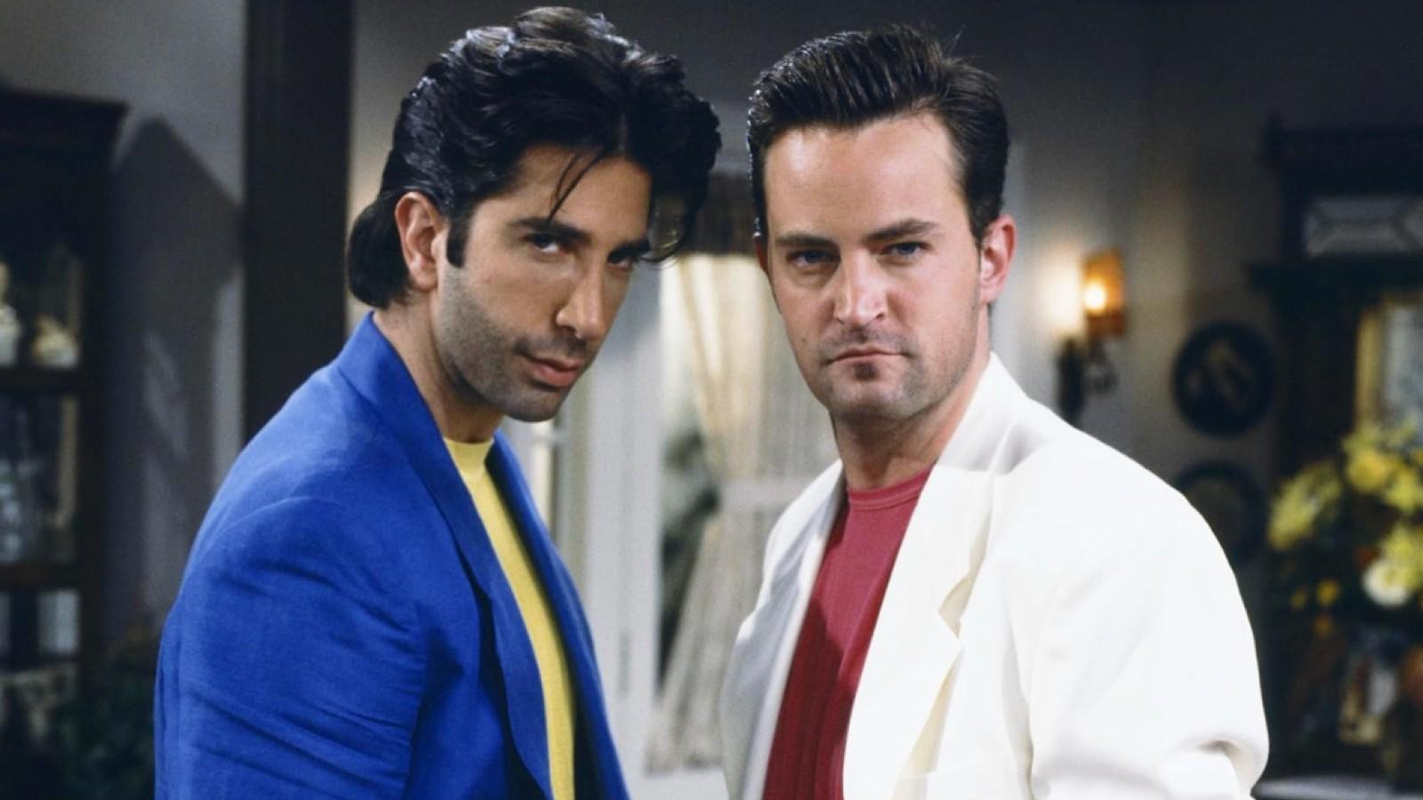 David Schwimmer and Matthew Perry in Friends