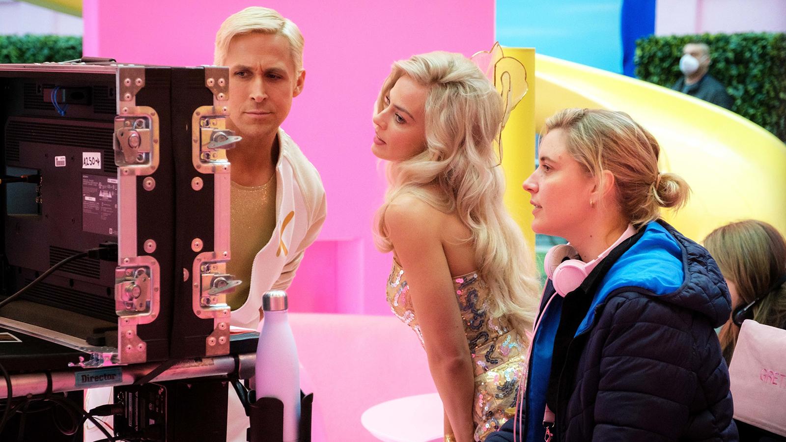 Margot Robbie, Greta Gerwig and Ryan Gosling behind the scenes for Barbie