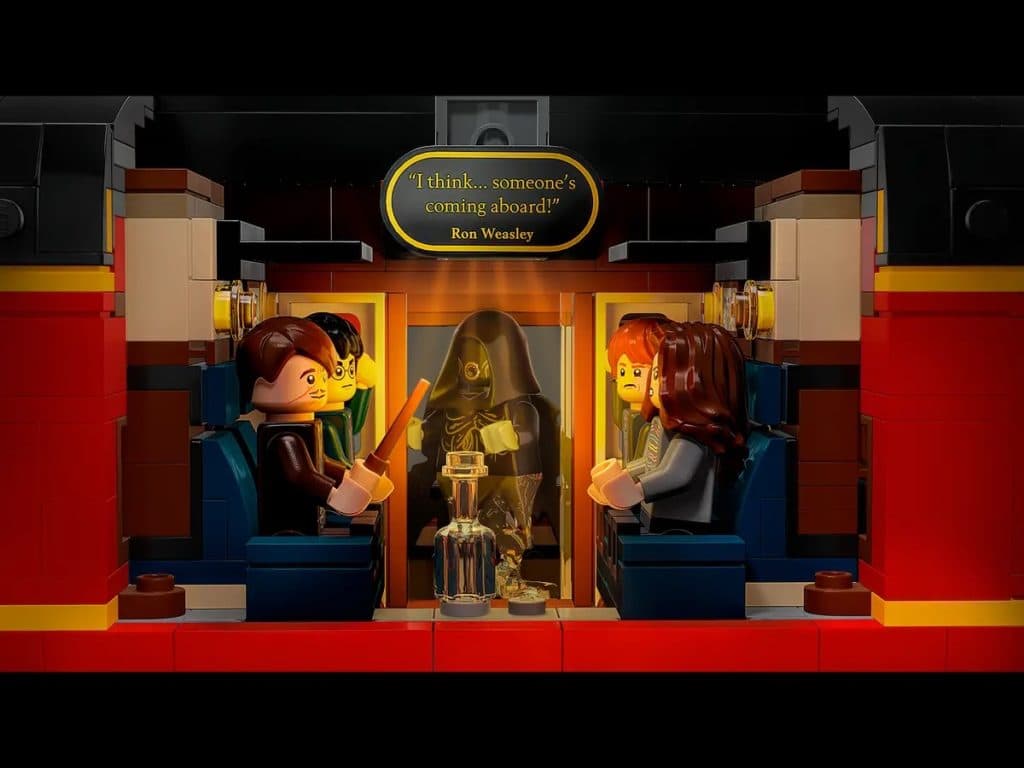 LEGO Harry Potter Hogwarts Express Dementor scene