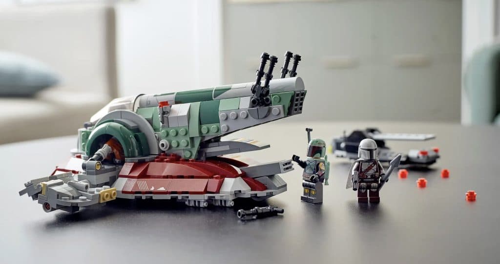 The LEGO Star Wars Boba Fett's Starship.