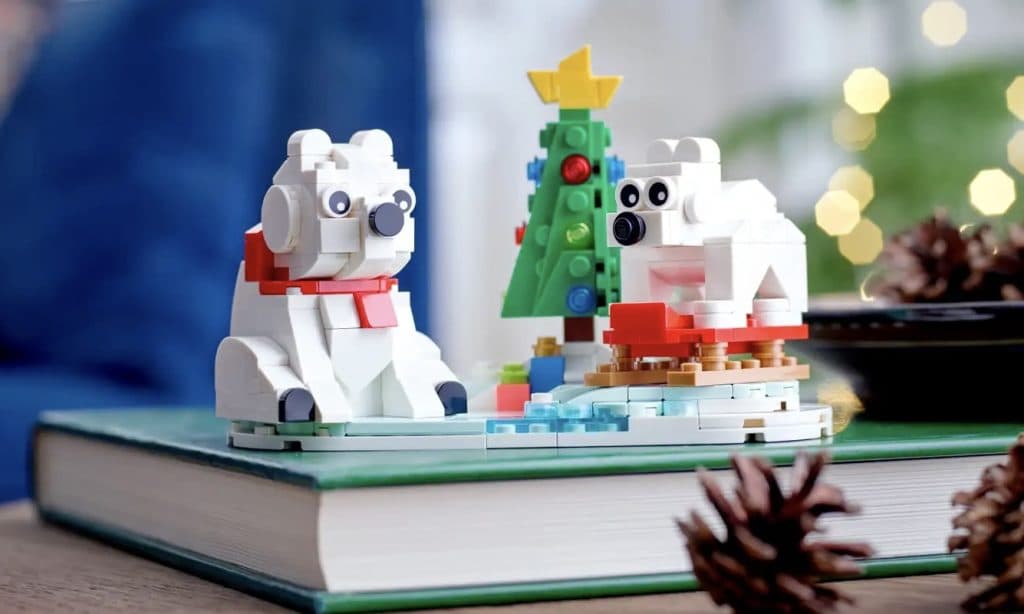 LEGO Wintertime Polar Bears.