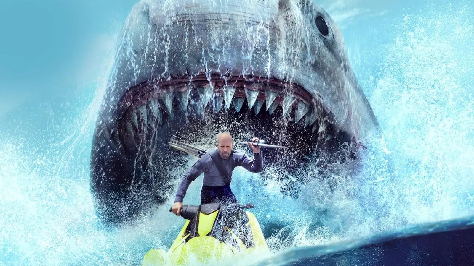 Jason Statham trying to avoid a big shark in Meg 2.