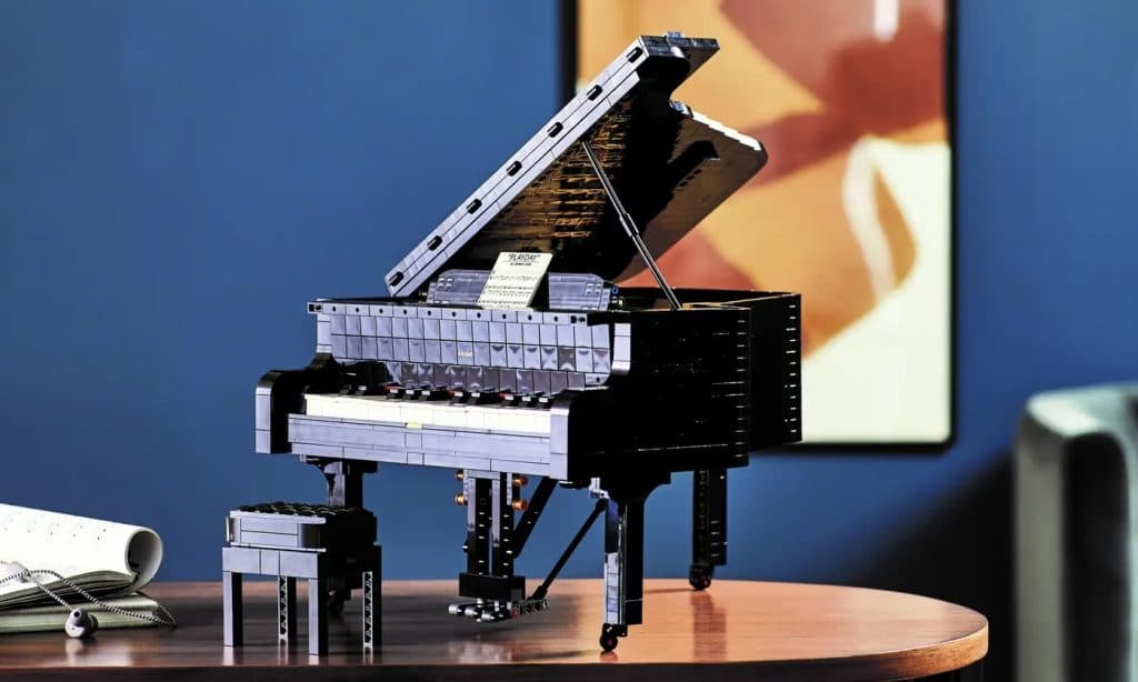 LEGO IDEAS Grand Piano opened.