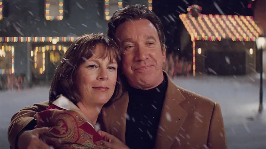 Jamie Lee Curtis and Tim Allen in Christmas with the Kranks