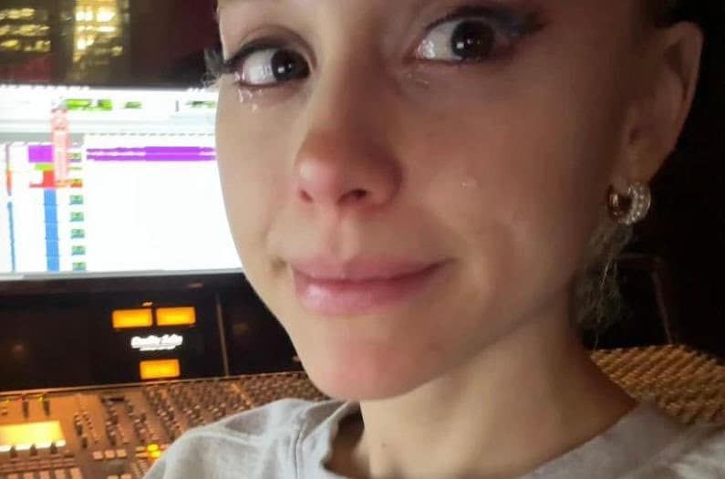 Ariana Grande crying in the recording studio