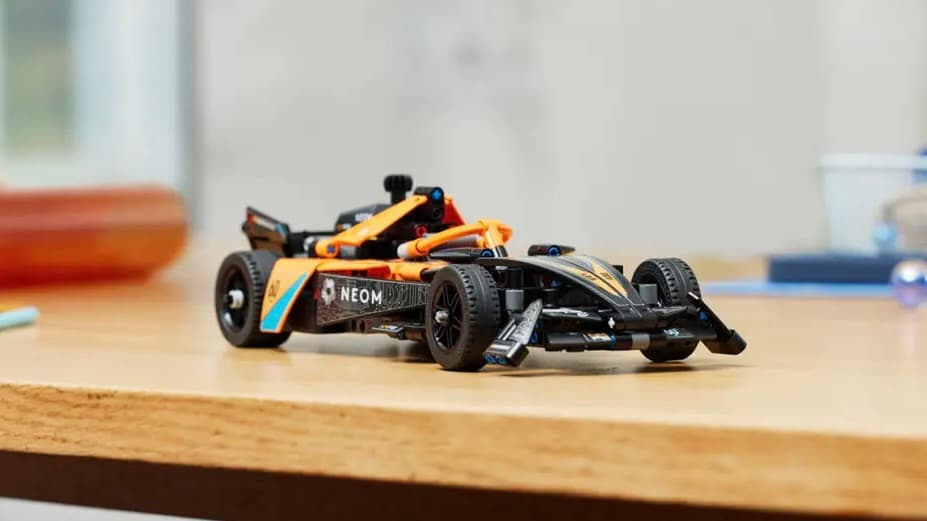 The LEGO Technic NEOM McLaren Formula E Race Car on display