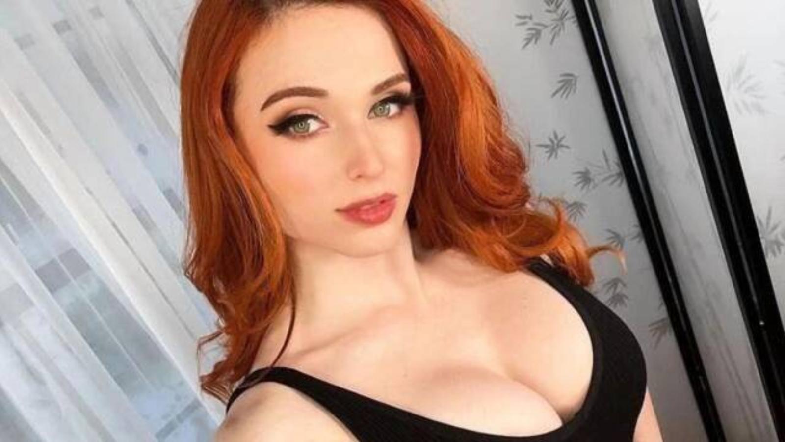 amouranth poses for photoshoot