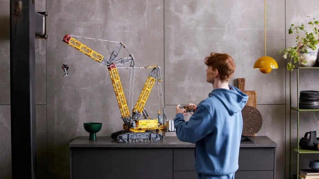 The LEGO Technic Liebherr Crawler Crane LR 13000 on display