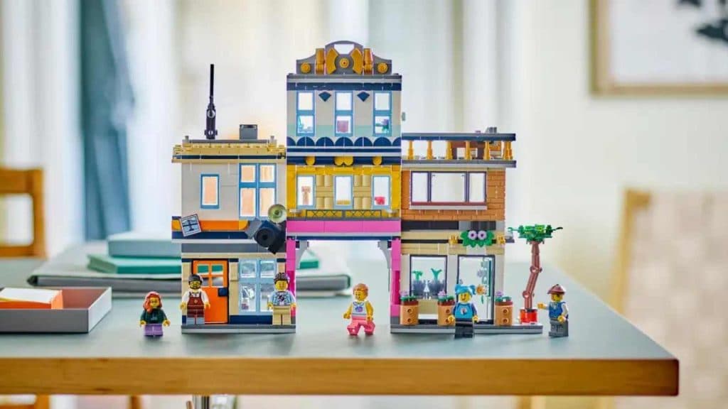 The archway market street model of the LEGO Creator 3in1 Main Street set