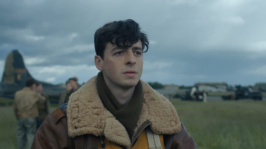 Anthony Boyle in Masters of the Air Episode 1