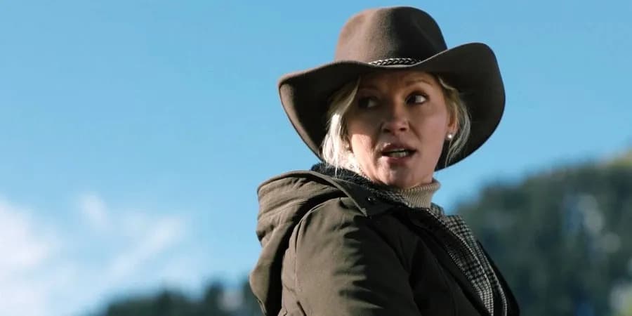 Evelyn Dutton in Yellowstone