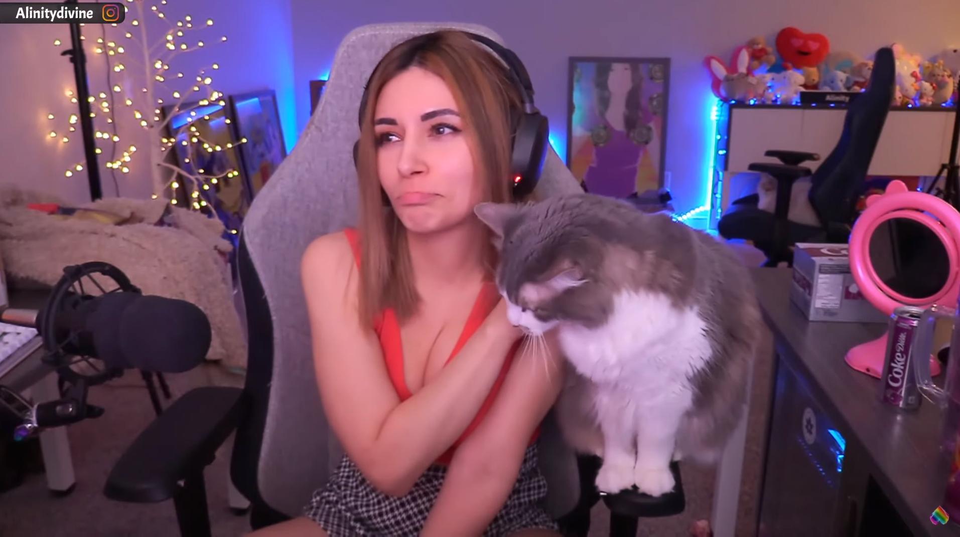 Alinity has dubbed claims Twitch shows her special favoritism 