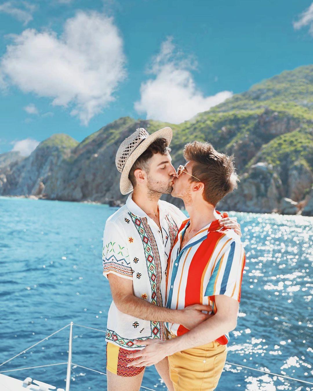 Joey Graceffa and Daniel Preda kiss on Instagram