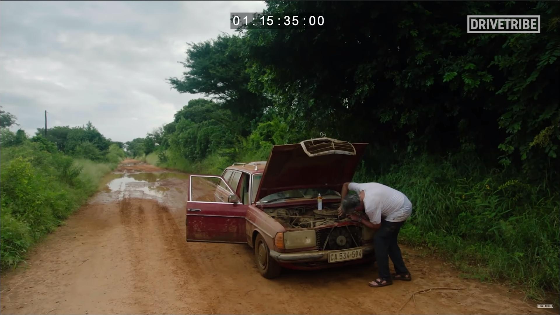 James May fixing Mercedes for The Grand Tour Mozambique special.