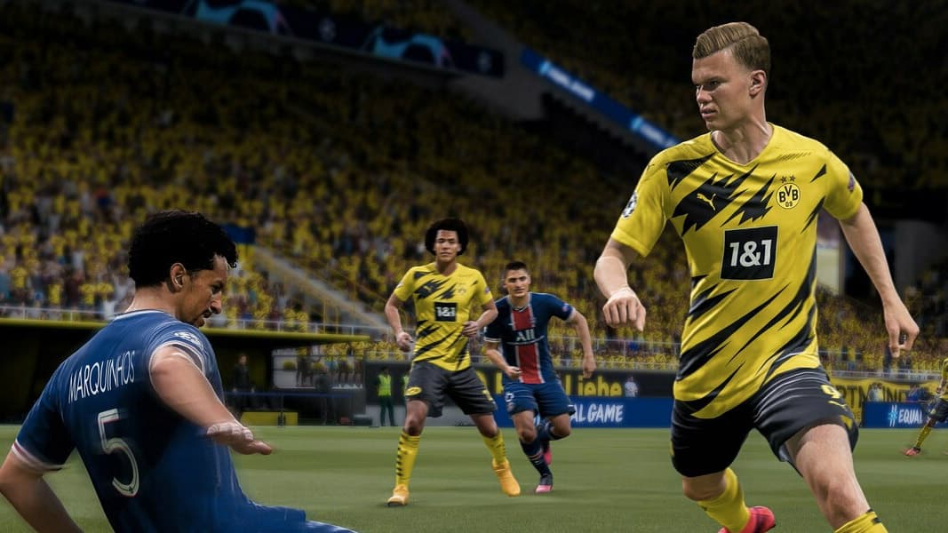 Erling Haaland evading a tackle in FIFA 21